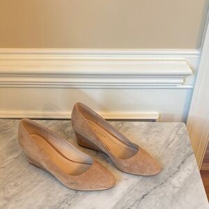 Pelle Moda Suede Tan Wedges